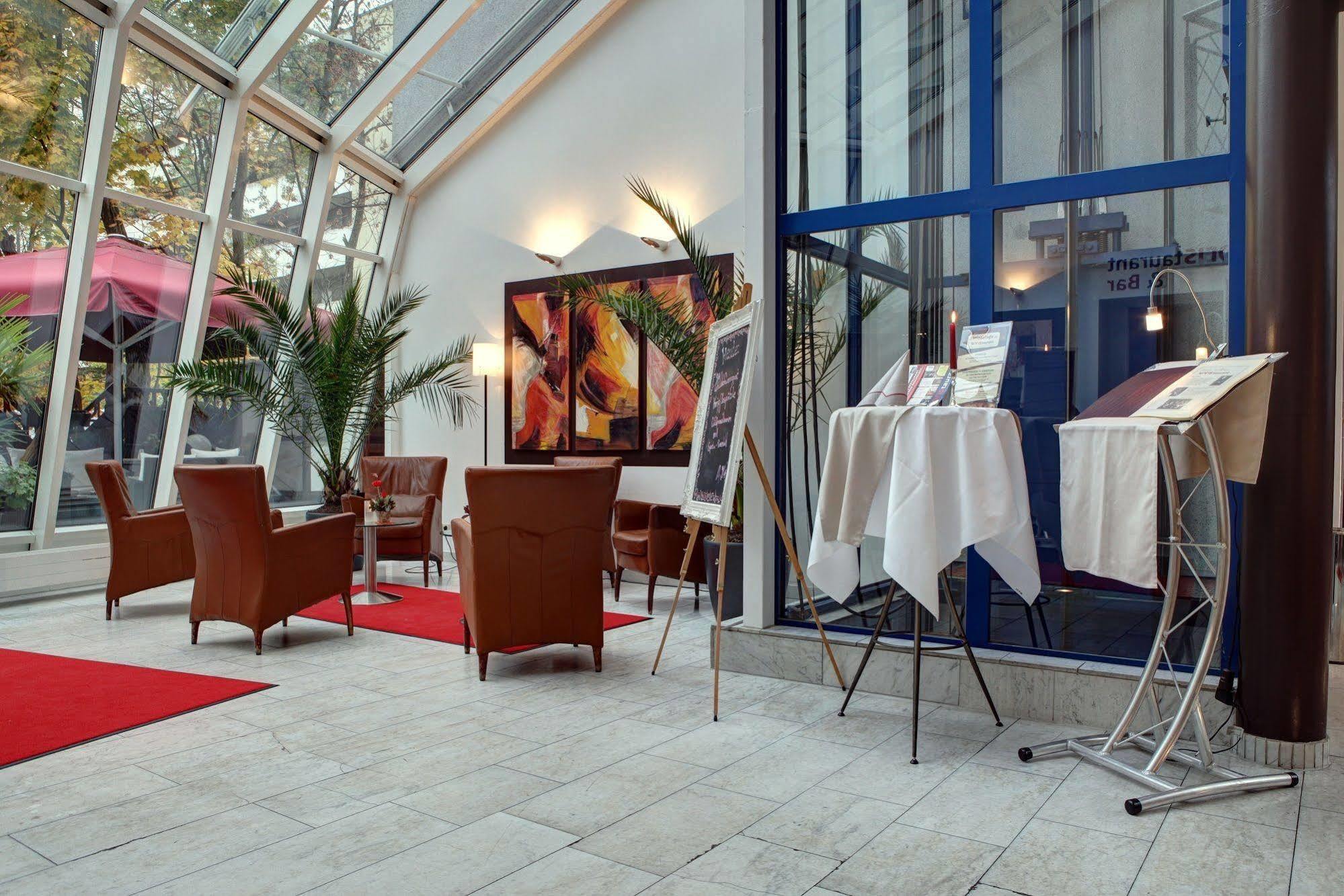 Centro Hotel Nurnberg Exterior photo